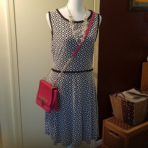 Max Studio Dresses & Skirts - Sale - Max Studio Black and White Dress Size Large
